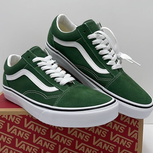Vans WMNS Old Skool Vr3 Color Theory Greener Past
VN0005UF6QU
Sneakersrs - Picture 4 of 16